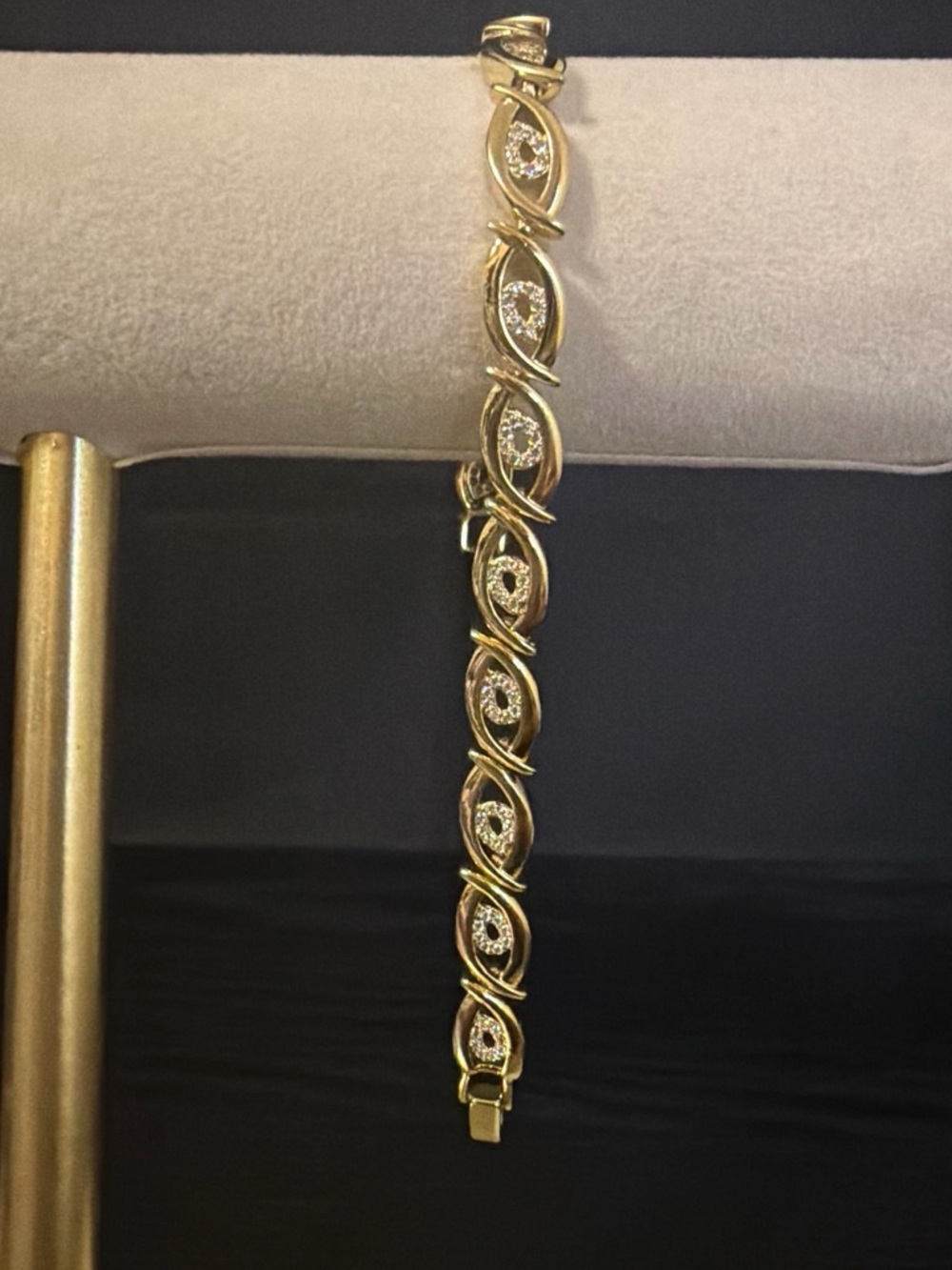 Goldsheep Gold Link Bracelet with Clear Sparkling Accents